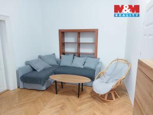 Pronájem bytu 2+1, Mělník, náměstí Karla IV., 57 m2