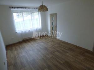 Pronájem bytu 2+1, Náměšť nad Oslavou, 56 m2