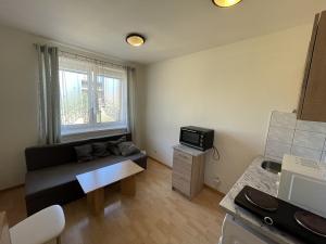 Pronájem rodinného domu, Praha - Stodůlky, Pod viaduktem, 350 m2