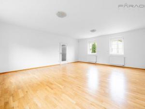 Pronájem kanceláře, Průhonice, Pod Valem II., 400 m2