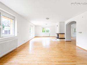 Pronájem kanceláře, Průhonice, Pod Valem II., 400 m2