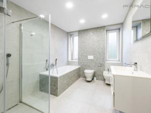 Pronájem kanceláře, Průhonice, Sadová, 350 m2