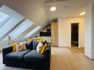 Pronájem bytu 2+kk, Brno - Židenice, Škroupova, 55 m2