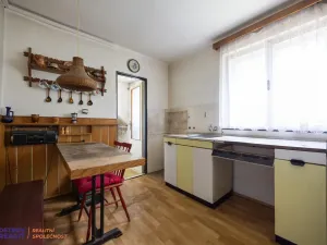 Prodej rodinného domu, Rovensko, 220 m2