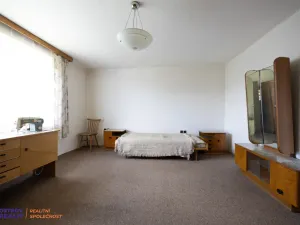 Prodej rodinného domu, Rovensko, 220 m2