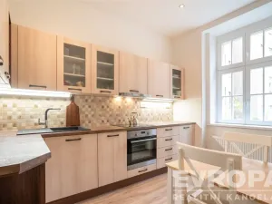 Prodej bytu 4+1, Praha - Holešovice, Veletržní, 101 m2