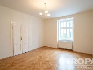 Prodej bytu 4+1, Praha - Holešovice, Veletržní, 101 m2