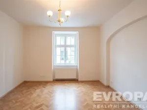 Prodej bytu 4+1, Praha - Holešovice, Veletržní, 101 m2