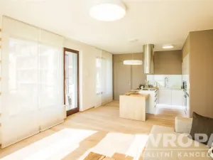 Prodej bytu 3+kk, Beroun - Beroun-Závodí, Na Veselou, 117 m2