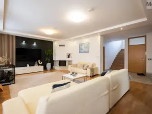 Prodej obchodního prostoru, Litvínov - Horní Litvínov, Rooseveltova, 277 m2