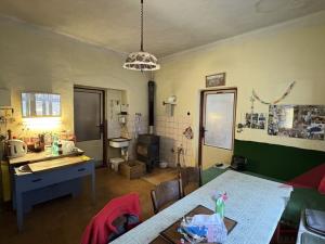 Prodej rodinného domu, Strašín - Maleč, 200 m2