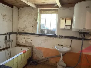 Prodej rodinného domu, Strašín - Maleč, 200 m2