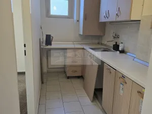 Pronájem kanceláře, Praha, Na Březince, 120 m2