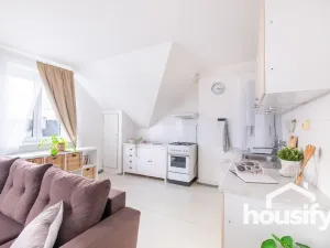 Pronájem bytu 1+kk, Znojmo, U Lesíka, 32 m2