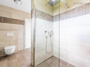 Pronájem rodinného domu, Kosoř, 380 m2