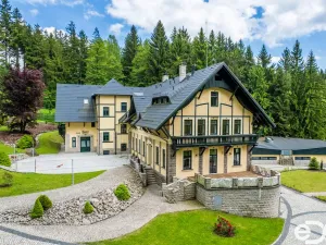 Prodej ubytování, Jablonec nad Nisou, U Lesního divadla, 2930 m2