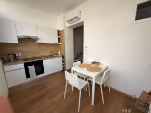Prodej bytu 2+kk, Montesilvano,Itálie, 36 m2