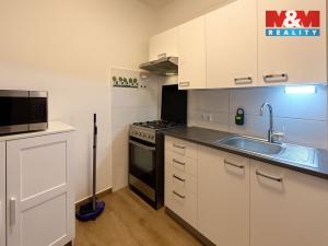 Pronájem bytu 3+1, Praha - Prosek, Zárybská, 60 m2