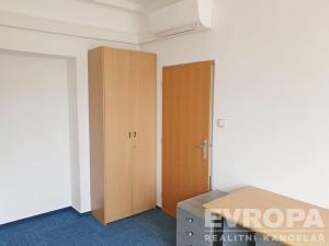Pronájem kanceláře, Olomouc, Tovární, 27 m2