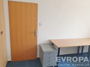 Pronájem kanceláře, Olomouc, Tovární, 27 m2