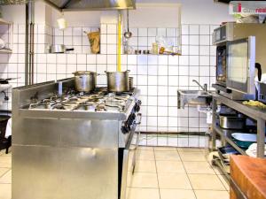 Prodej komerční nemovitosti, Doksy, Komenského, 254 m2