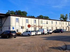 Pronájem komerčního pozemku, Hradec Králové - Třebeš, V Mlejnku, 10995 m2