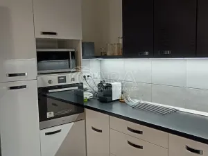 Pronájem bytu 2+1, Zlín - Prštné, Náves, 72 m2