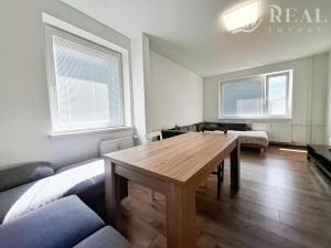 Prodej bytu 4+1, Jirkov, Na Borku, 77 m2