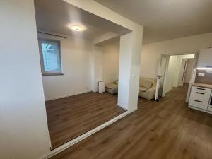 Pronájem bytu 2+kk, Praha - Břevnov, 59 m2