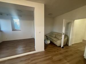 Pronájem bytu 2+kk, Praha - Břevnov, 59 m2