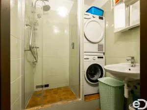 Prodej bytu 3+1, České Budějovice - České Budějovice 2, V. Volfa, 67 m2