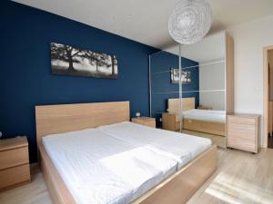 Pronájem bytu 2+kk, Brno - Líšeň, Houbalova, 61 m2