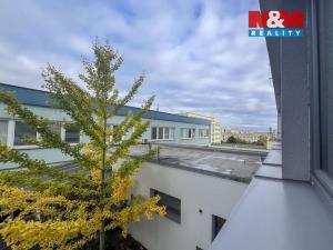Pronájem bytu 2+kk, Praha - Hlubočepy, Geologická, 34 m2
