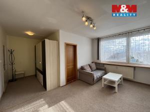 Pronájem bytu 2+kk, Beroun - Beroun-Město, Košťálkova, 39 m2