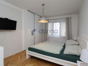 Pronájem bytu 2+1, Praha, Drahobejlova, 64 m2