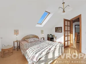 Prodej rodinného domu, Nymburk, Pístecká, 350 m2