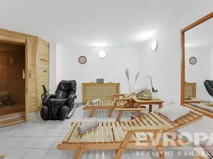 Prodej rodinného domu, Nymburk, Pístecká, 350 m2