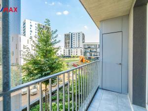Pronájem bytu 1+kk, Praha - Modřany, Mezi vodami, 32 m2
