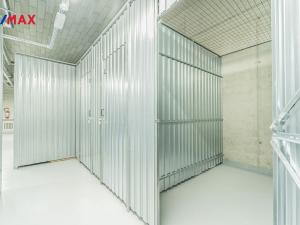 Pronájem bytu 1+kk, Praha - Modřany, Mezi vodami, 32 m2