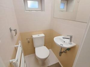 Pronájem bytu 2+1, Praha - Strašnice, Na Třebešíně, 88 m2