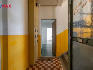 Prodej bytu 2+1, Kadaň, Golovinova, 61 m2