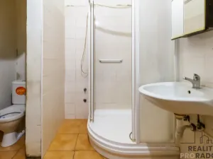 Prodej rodinného domu, Polepy - Encovany, 191 m2