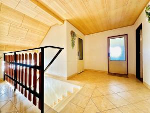 Prodej rodinného domu, Vápenná, 392 m2