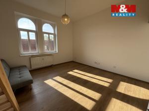 Pronájem bytu 1+kk, Plzeň - Jižní Předměstí, Čelakovského, 33 m2