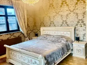 Pronájem rodinného domu, Praha - Kunratice, Na jahodách, 250 m2