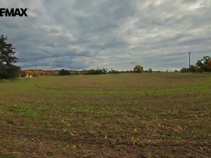 Prodej pozemku pro bydlení, Slaný, 3200 m2