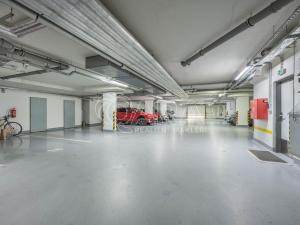 Prodej bytu 3+kk, Praha - Hloubětín, Nepelova, 80 m2