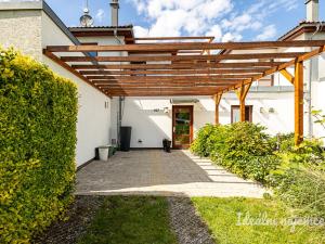 Pronájem bytu 4+kk, Měšice, Nad Babím dolem, 131 m2