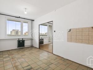 Prodej bytu 3+1, Praha - Kobylisy, Mirovická, 67 m2