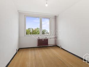 Prodej bytu 3+1, Praha - Kobylisy, Mirovická, 67 m2